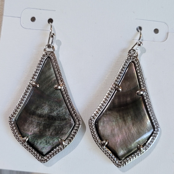 NWT Kendra Scott Set Black Mother of Pearl in Silver Gorgeous coloring ! - Picture 11 of 16